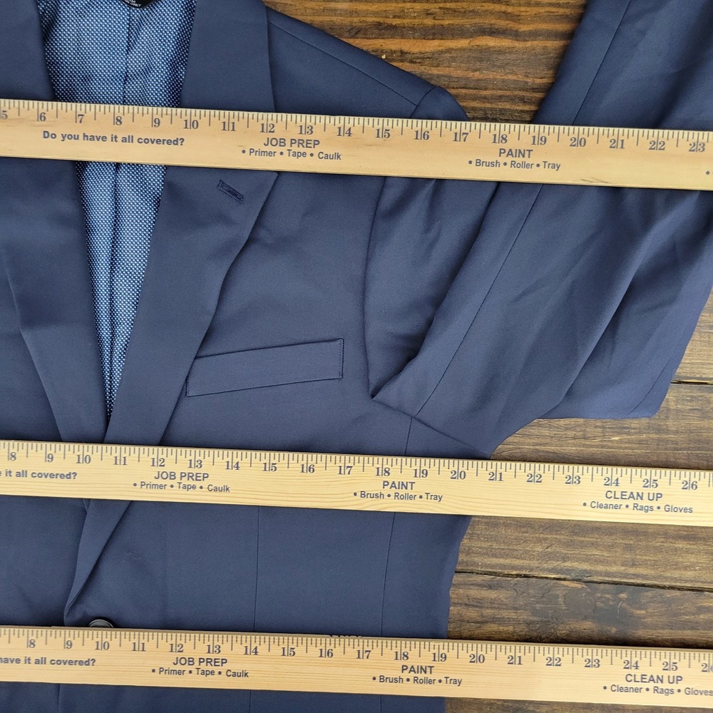 Haggar Men's Active Series Blazer Navy Blue Polyester Two Button 38R Tailored - Picture 3 of 16